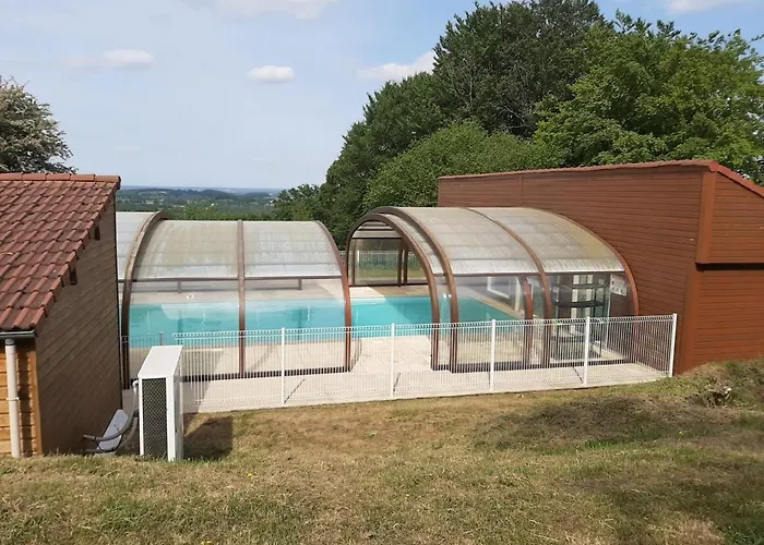 Holiday home Superbe Avec Piscine Chauffee Juillet Et Aout *